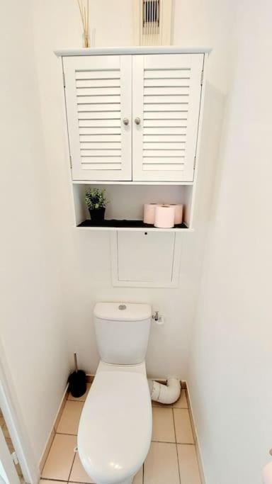 Cosy Home 2, 2 Chambres, 6 Personnes, 3 Min Gare, Parking Cergy Bagian luar foto