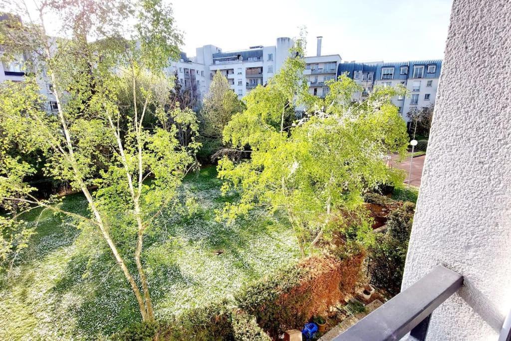 Cosy Home 2, 2 Chambres, 6 Personnes, 3 Min Gare, Parking Cergy Bagian luar foto
